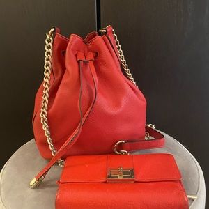 💥Danier Red Wallet and Bag Set💥